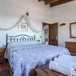 Villa La Cuadra De *