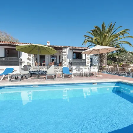 Villa La Cuadra De